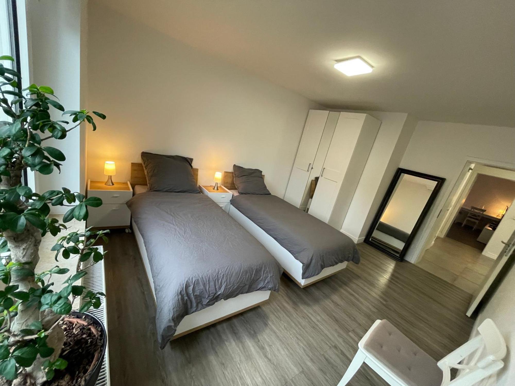 Cozy Apartment City Nightlife Dusseldorf Ngoại thất bức ảnh